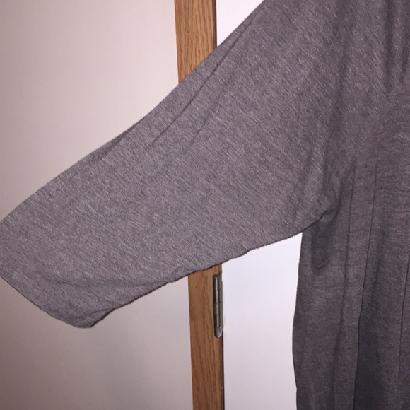 Old Navy Top - Picture 3 of 4